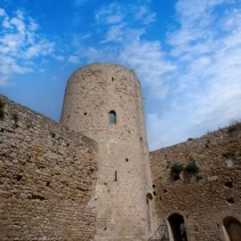Die arabisch-normannische Burg