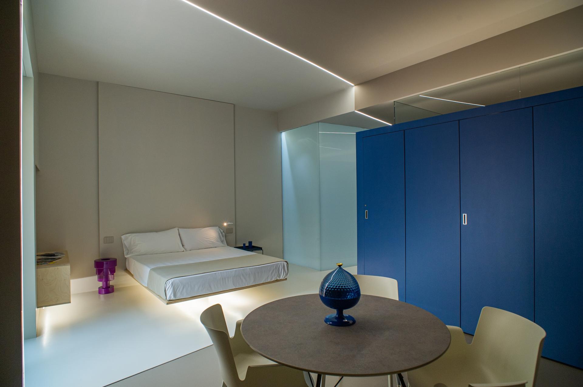 Fiveplace Design Suites & Apartments