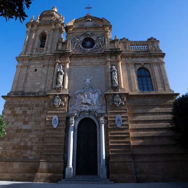 Cathédrale Très Saint Sauveur (SS Salvatore)